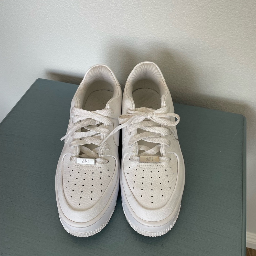 Nike Air Forge 1 Sage Low Platforms